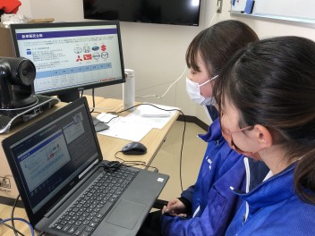 WEB会社説明会を行いました(^_-)